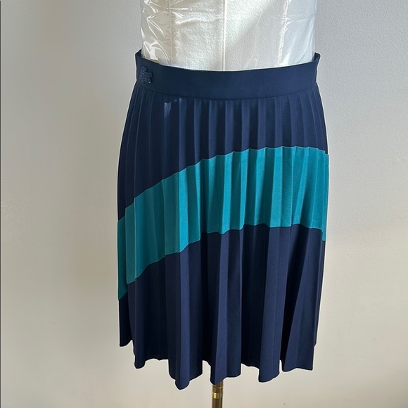 LACOSTE Women’s Sport Tennis Technical Mesh Pleated Striped Skirt 38 Medium - Picture 1 of 8